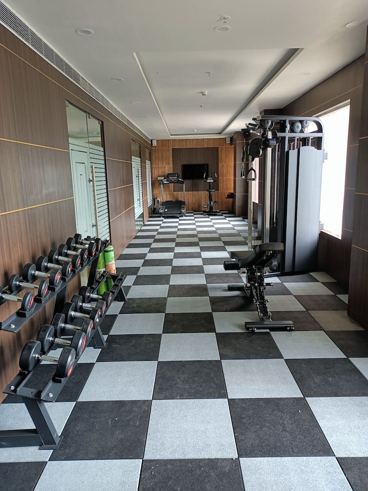 Vivanta Jamshedpur, Golmuri 43/57