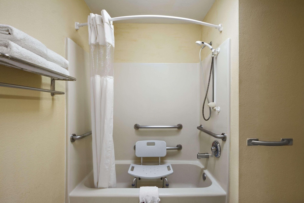 Quality Inn Covington 21/43