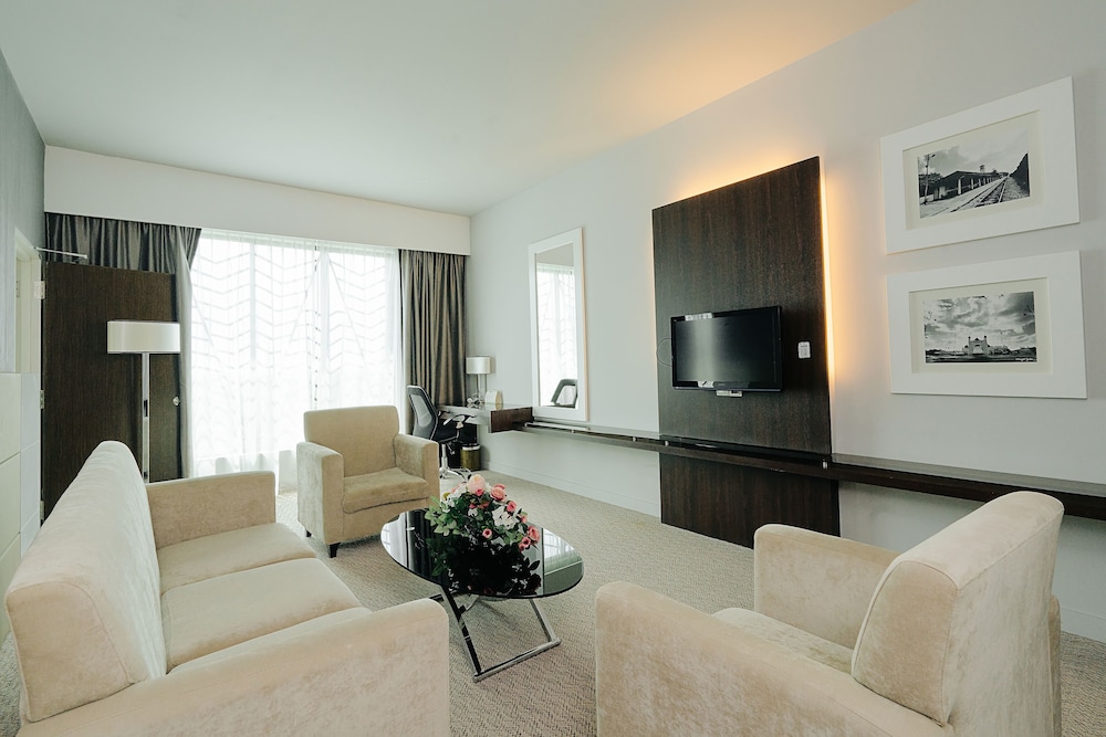RAIA HOTEL AND CONVENTION CENTRE ALOR SETAR 34/50