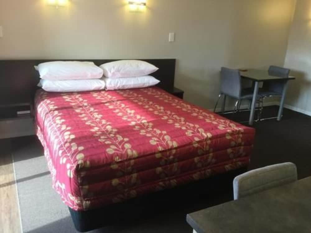Aspree Motor Inn 16/49