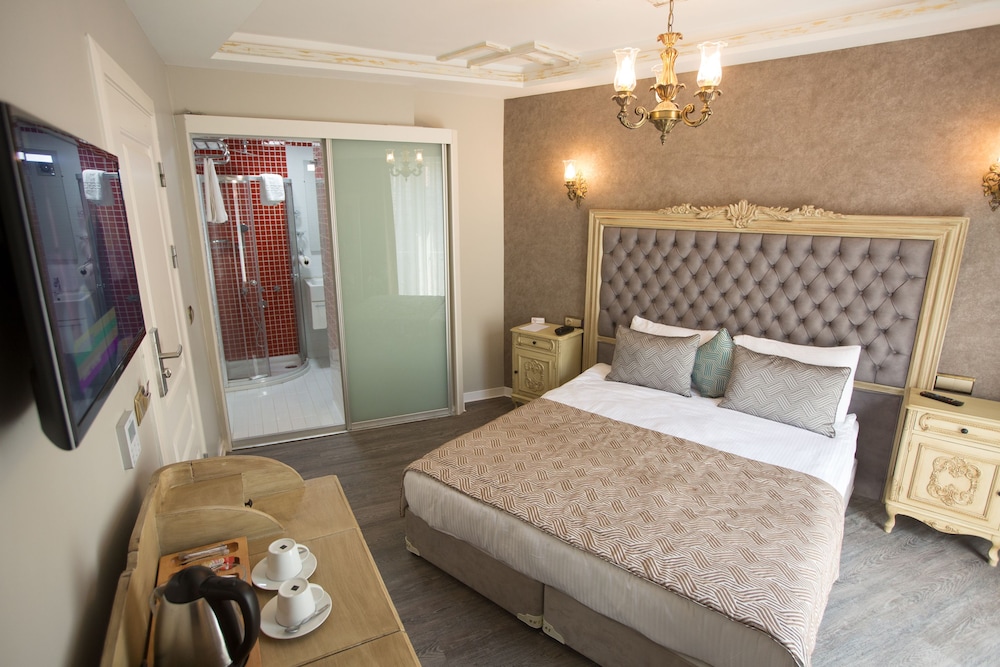 Idylle Hotel 17/74