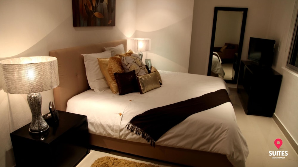 Suites Malecon Cancun 14/70