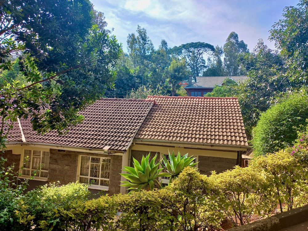 Kuniville Guest House 7/43
