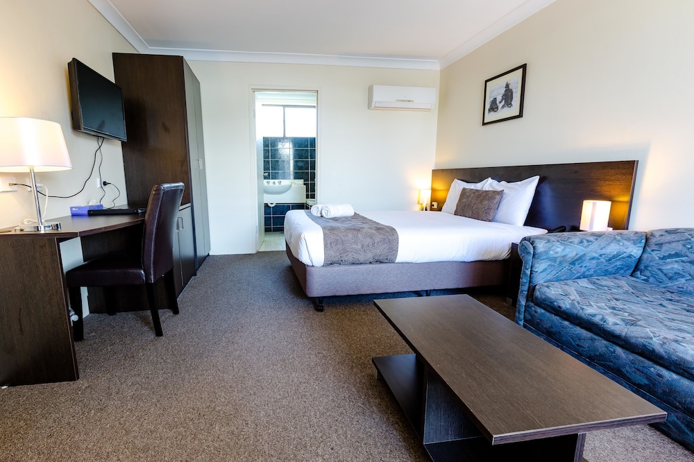 ABCOT INN 19/58