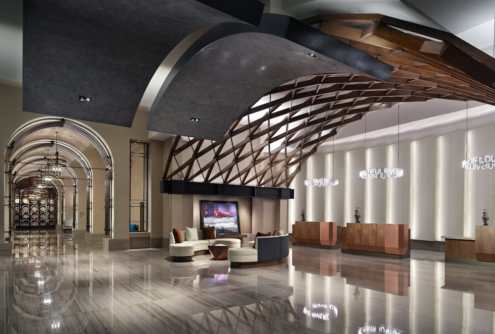 Omni Louisville Hotel 73/88