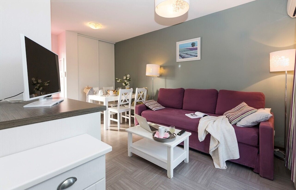 Terres de France – Residence Cote Provence 33/43