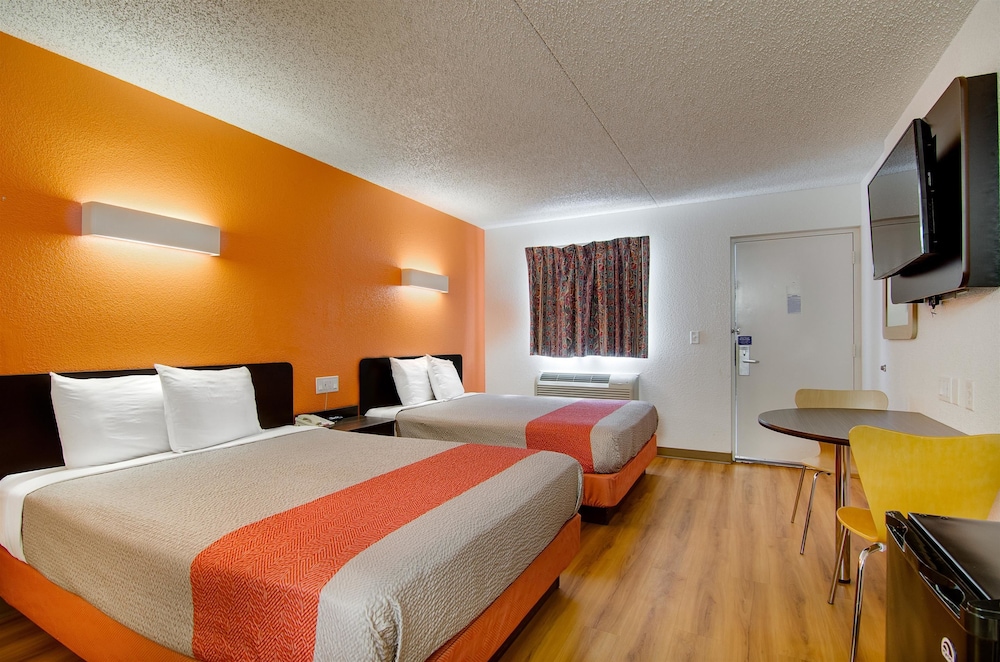 Motel6 Salina, KS 18/60