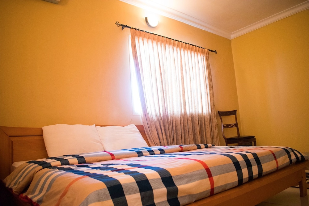 Sugarland Apartments Ikoyi 9/95