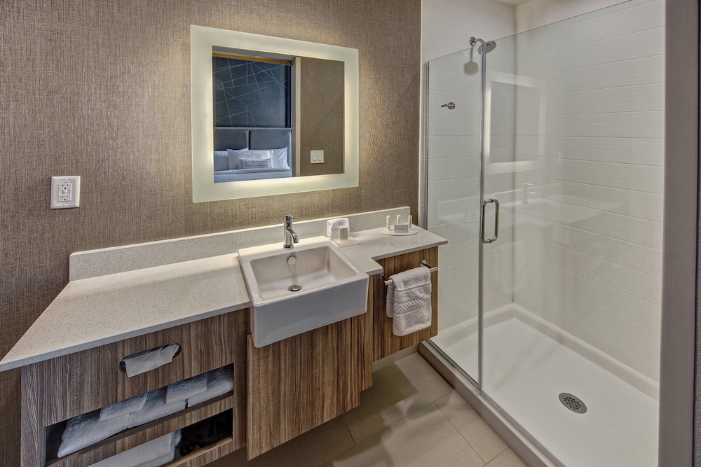 suite, 2 queen beds