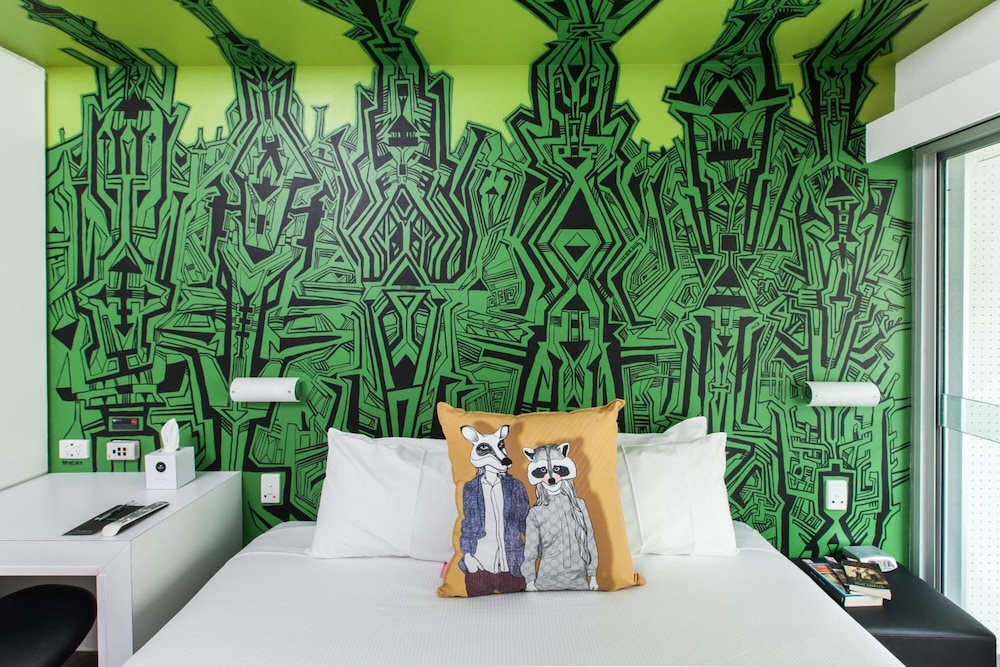 Majestic Minima Hotel 10/41