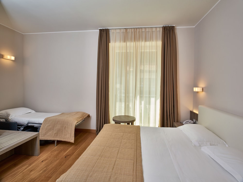 Hotel Centrale 23/67