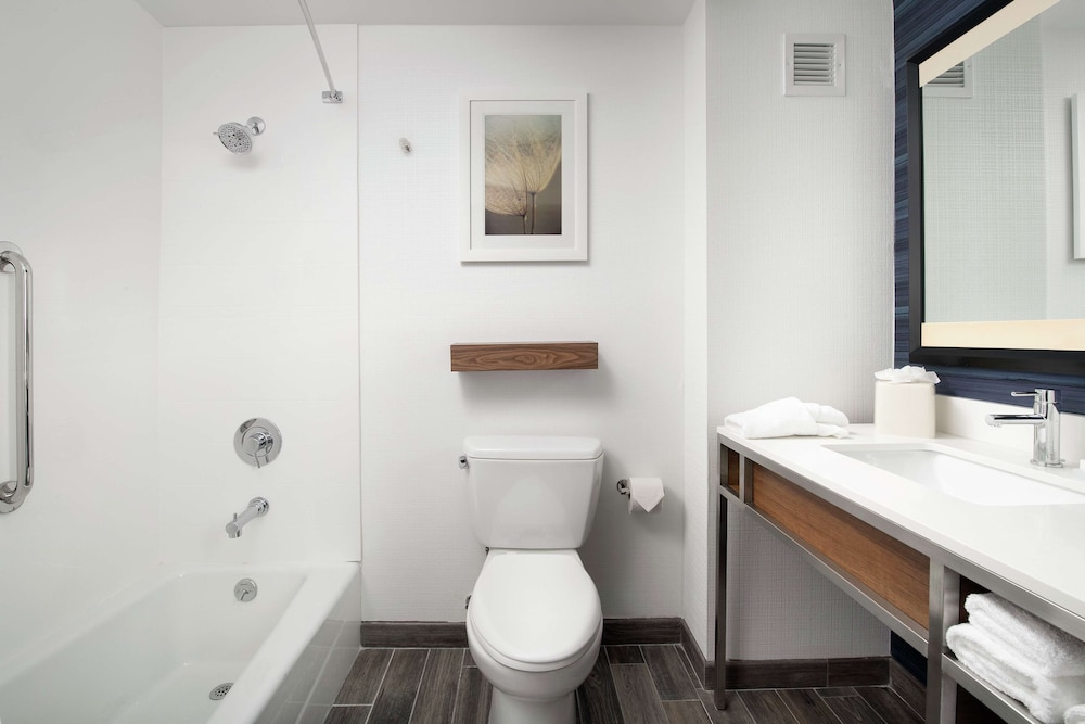 Hilton Garden Inn Westchester Dobbs Ferry 12/51
