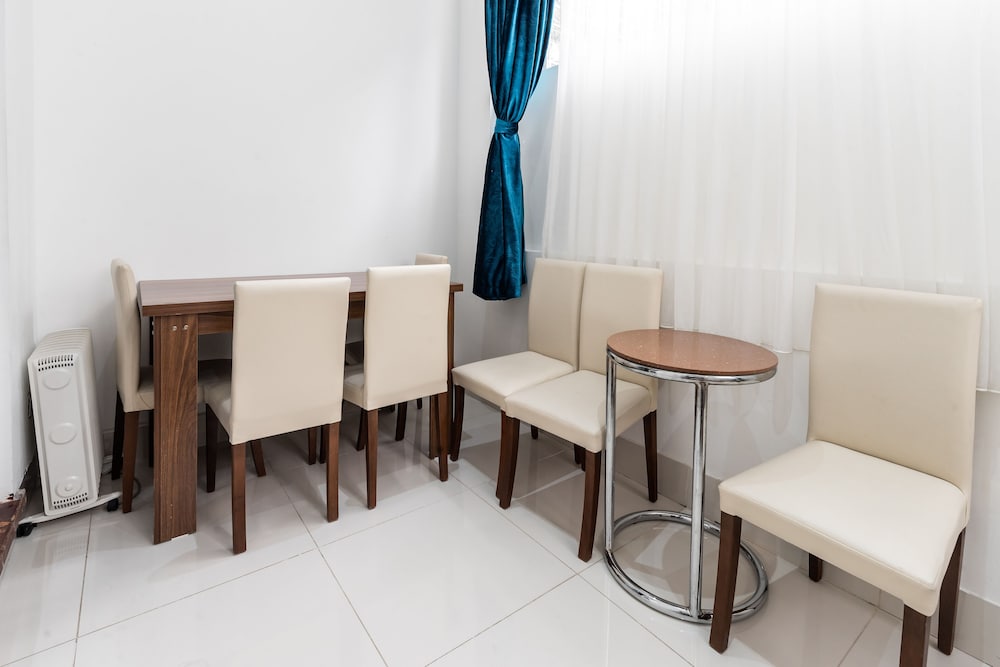 Vilenza Hotel 38/50
