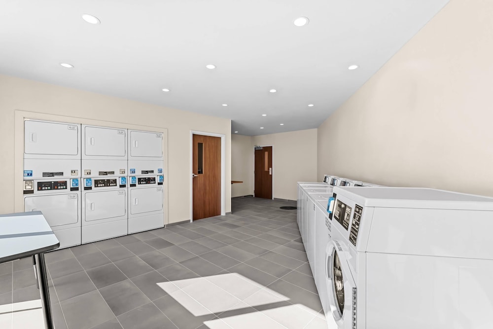 Everhome Suites Temecula 6/49