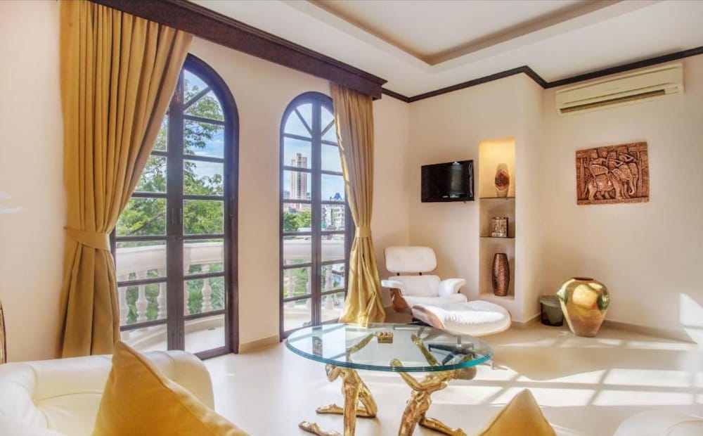 Poseidon Boutique Hotel 34/52