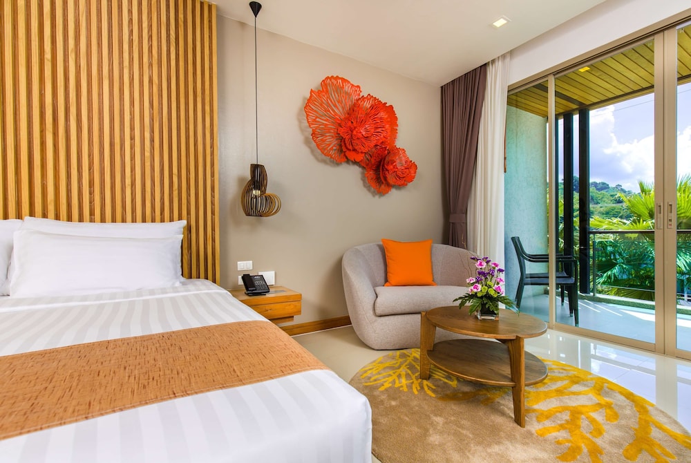 Wyndham Grand Phuket Kalim Bay 23/74
