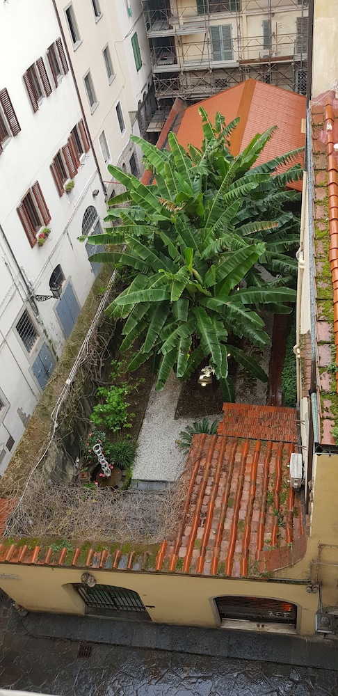 Hotel Alessandra 8/50