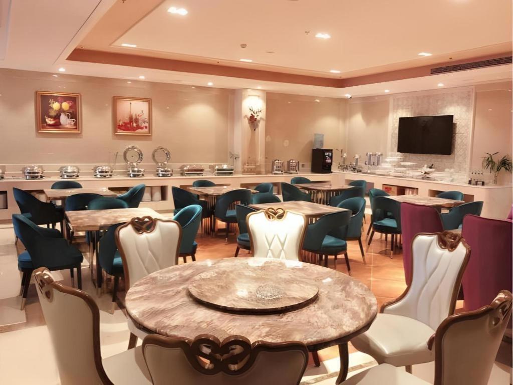Vienna International Hotel (Wuxi Taihu Expo Center) 35/47