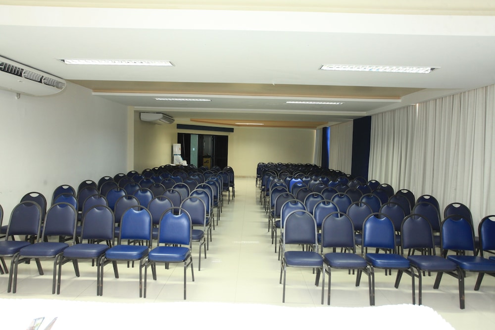 Aquários Praia Hotel 42/52