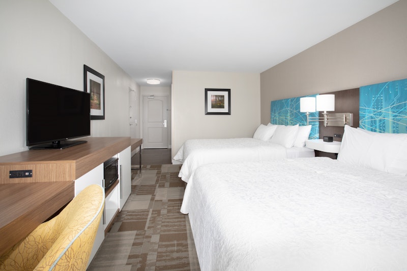 Hampton Inn Bellevue Nebraska 11/41