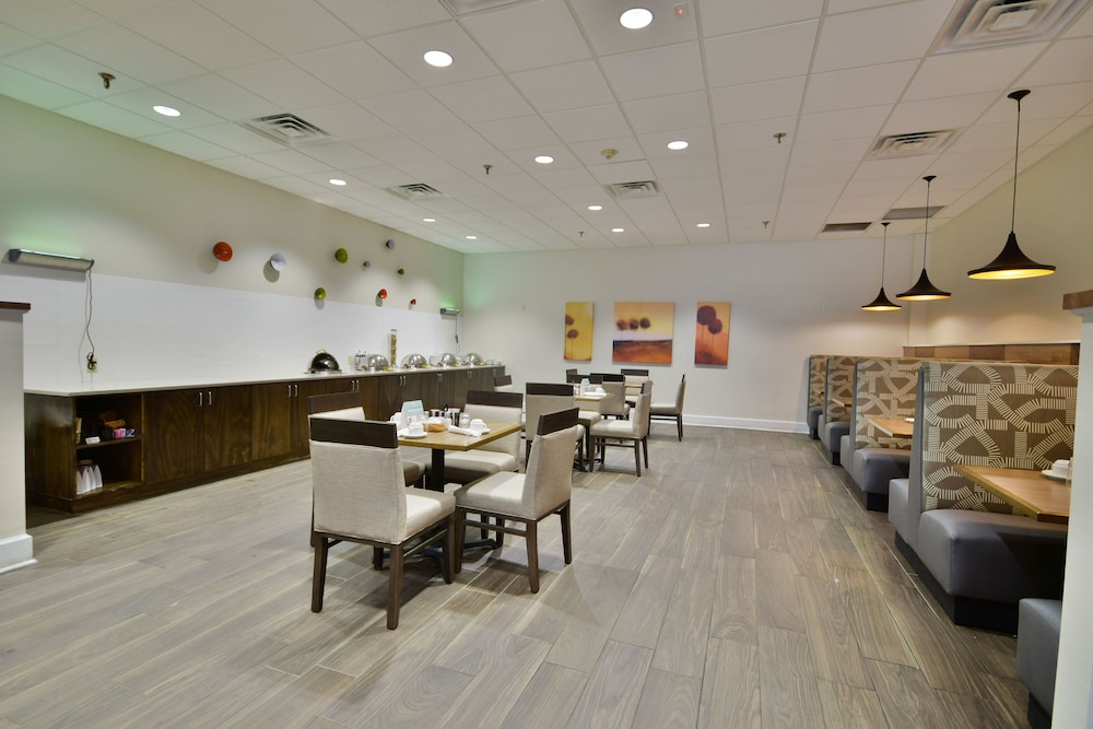 Holiday Inn Downtown Memphis 41/57