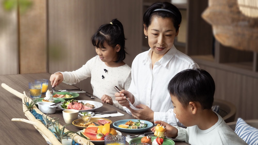 Quintessa Hotel Osaka Bay 8/63