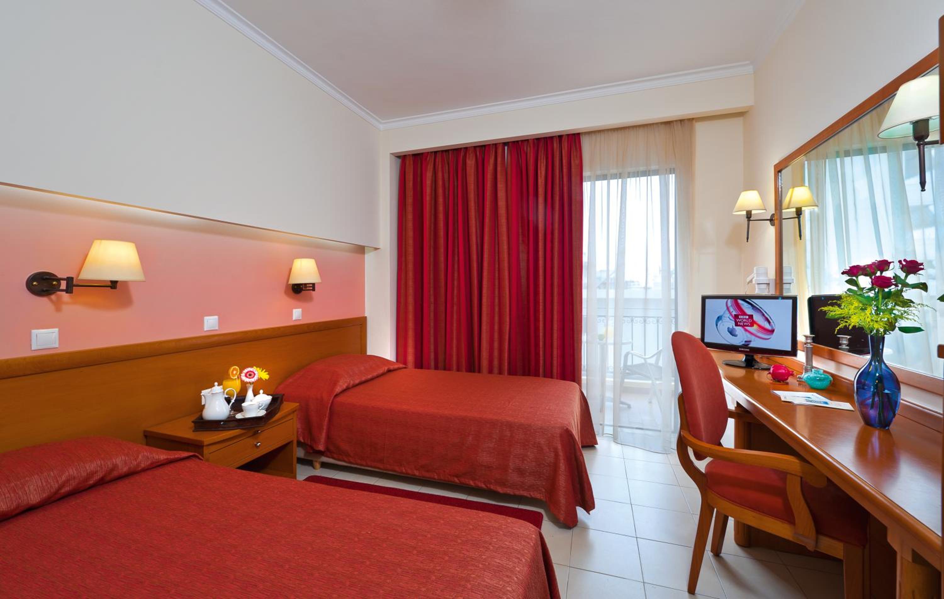 Room, Single