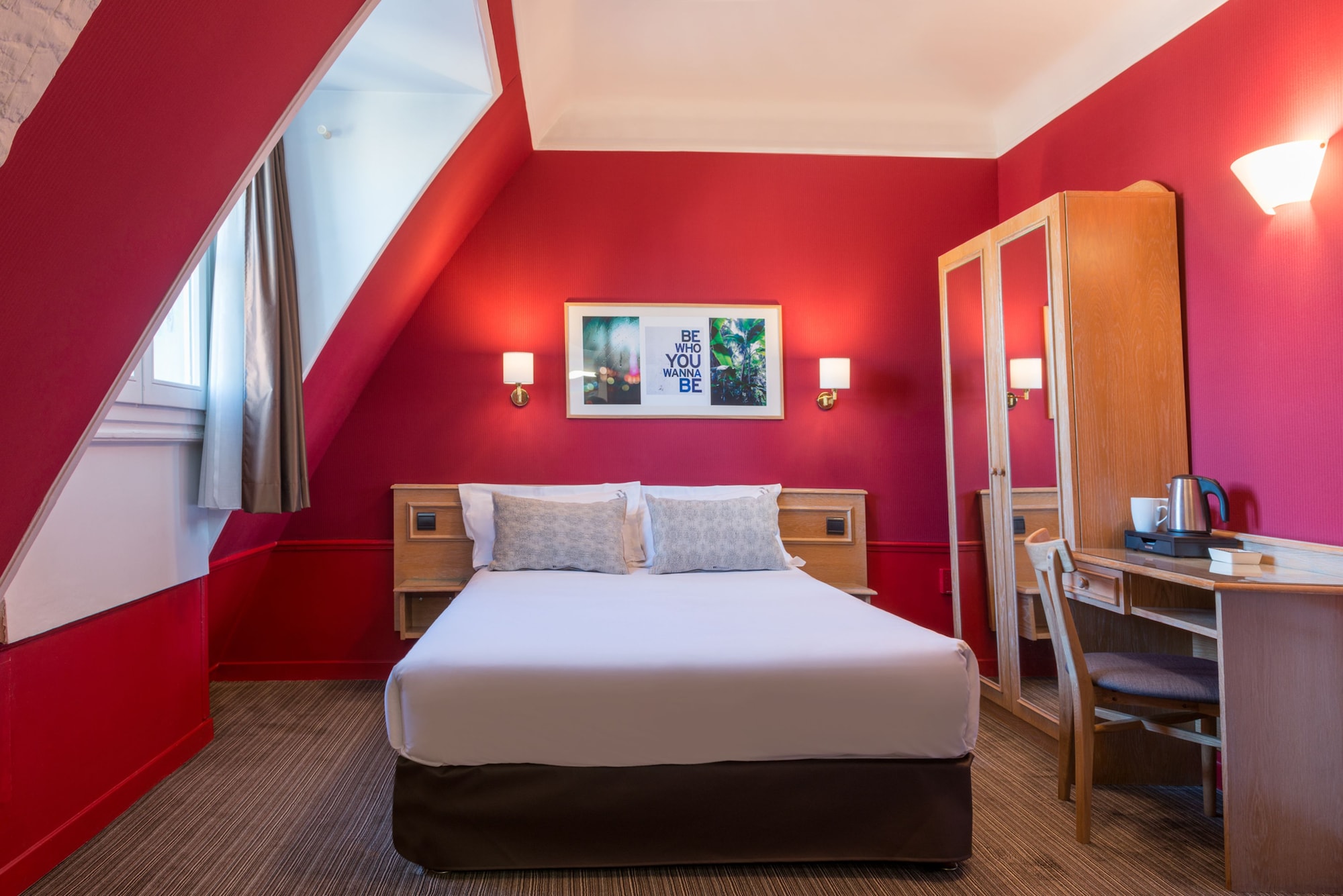 SUPERIOR, DOUBLE BED
