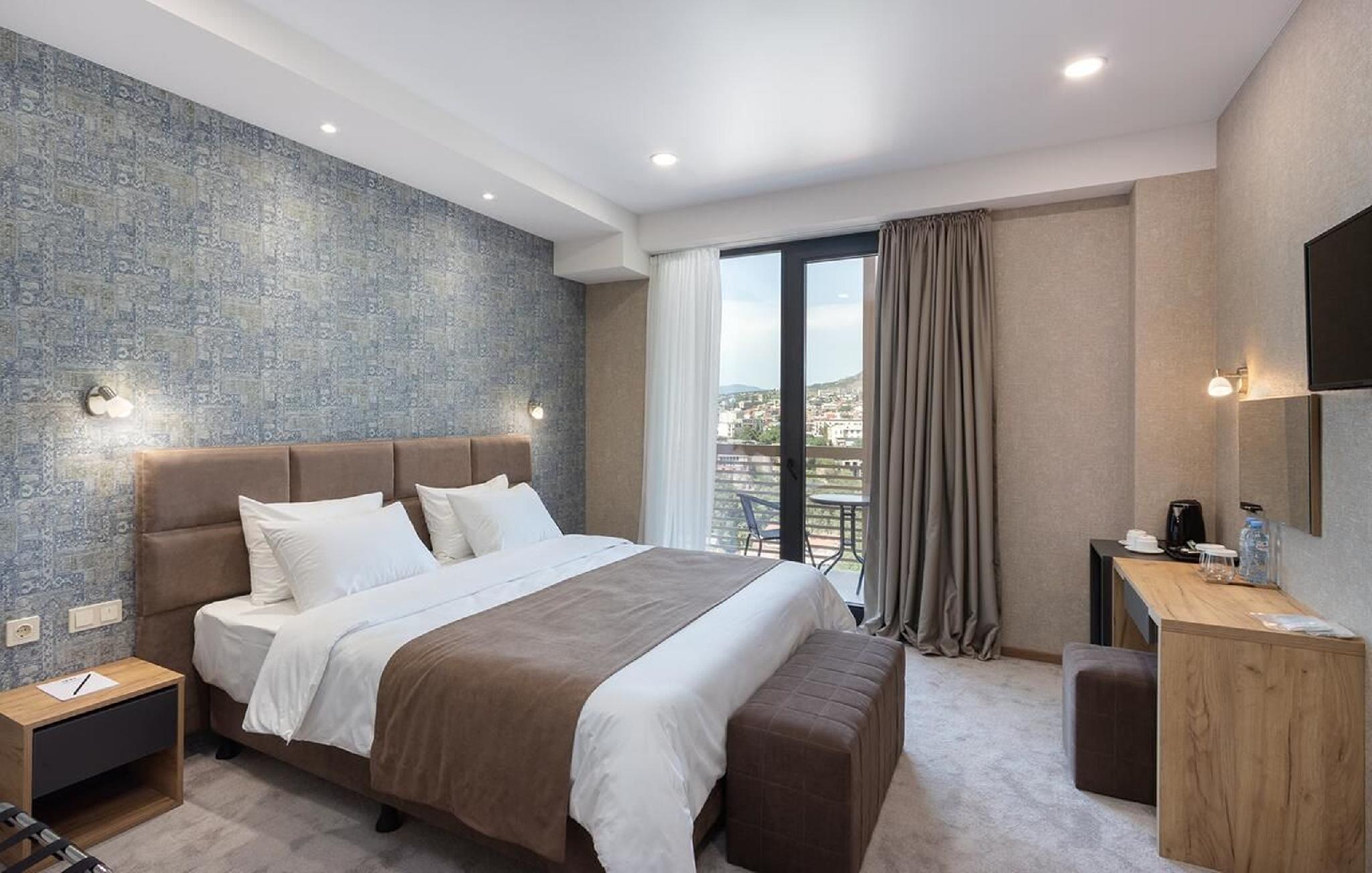 STANDARD, DOUBLE BED