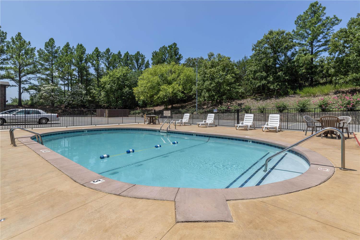 Surestay Plus Hotel By Best Western Poteau 25/36