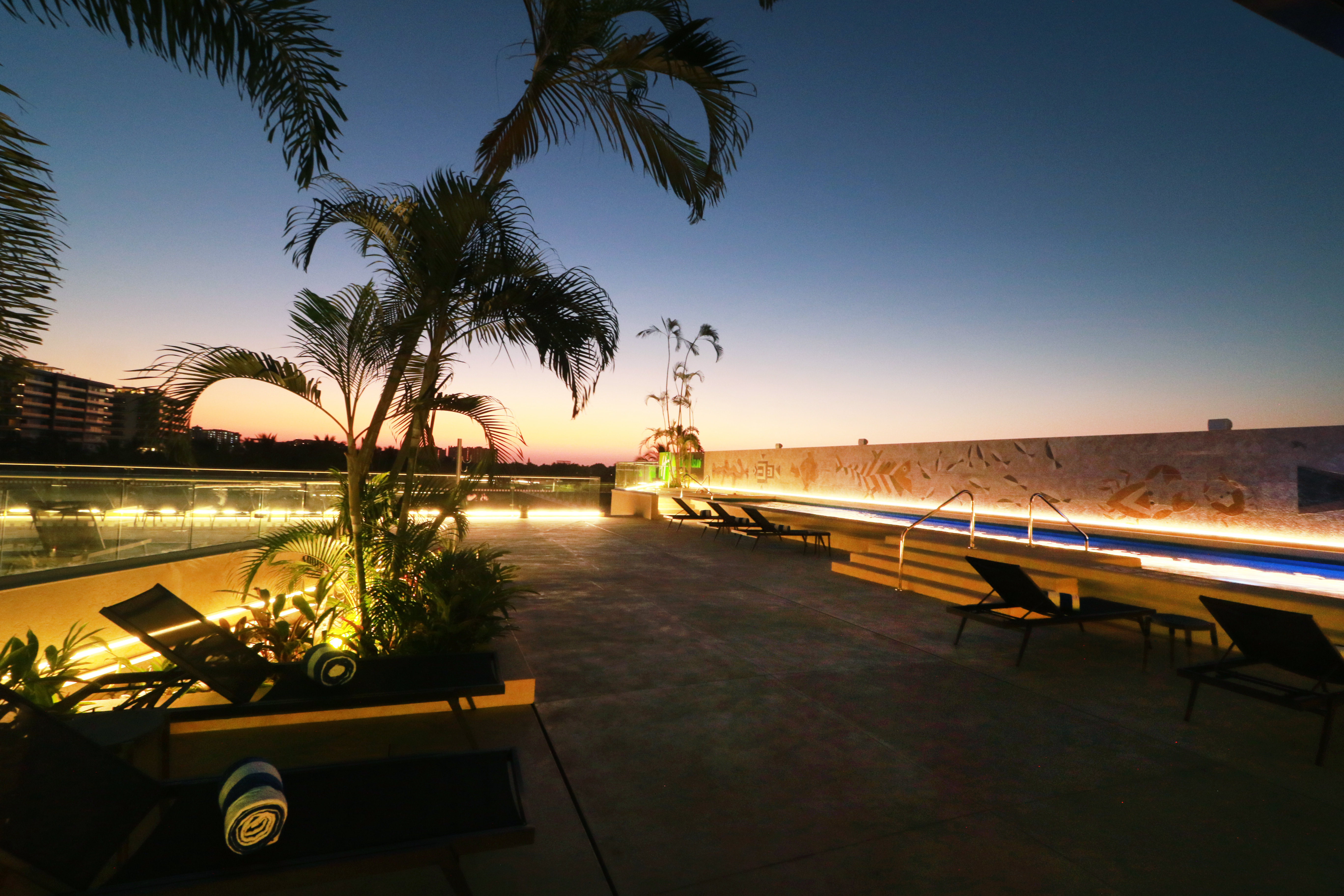 Holiday Inn and Suites Puerto Vallarta Marina and Golf 73/78