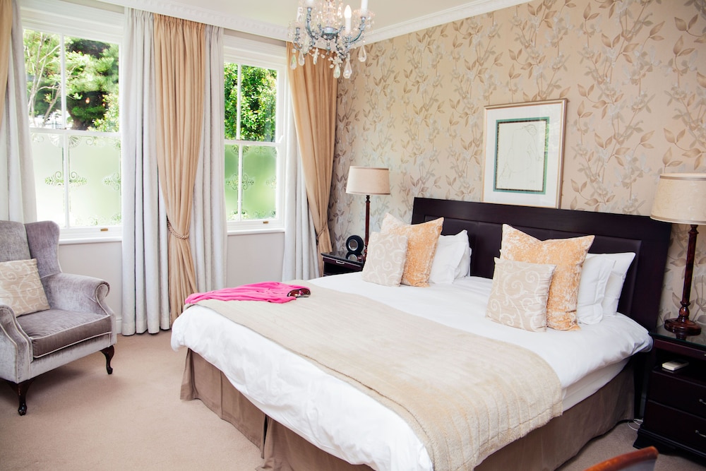 Abbey Manor Luxury Guesthouse 9/70