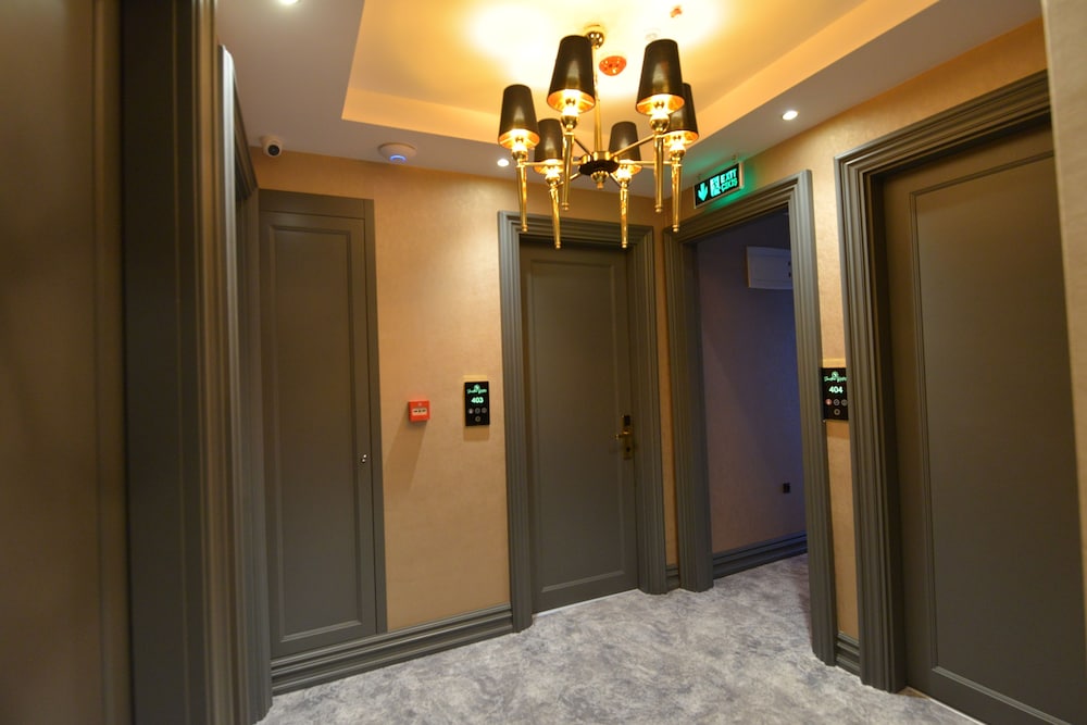 Santra Hotel 23/33