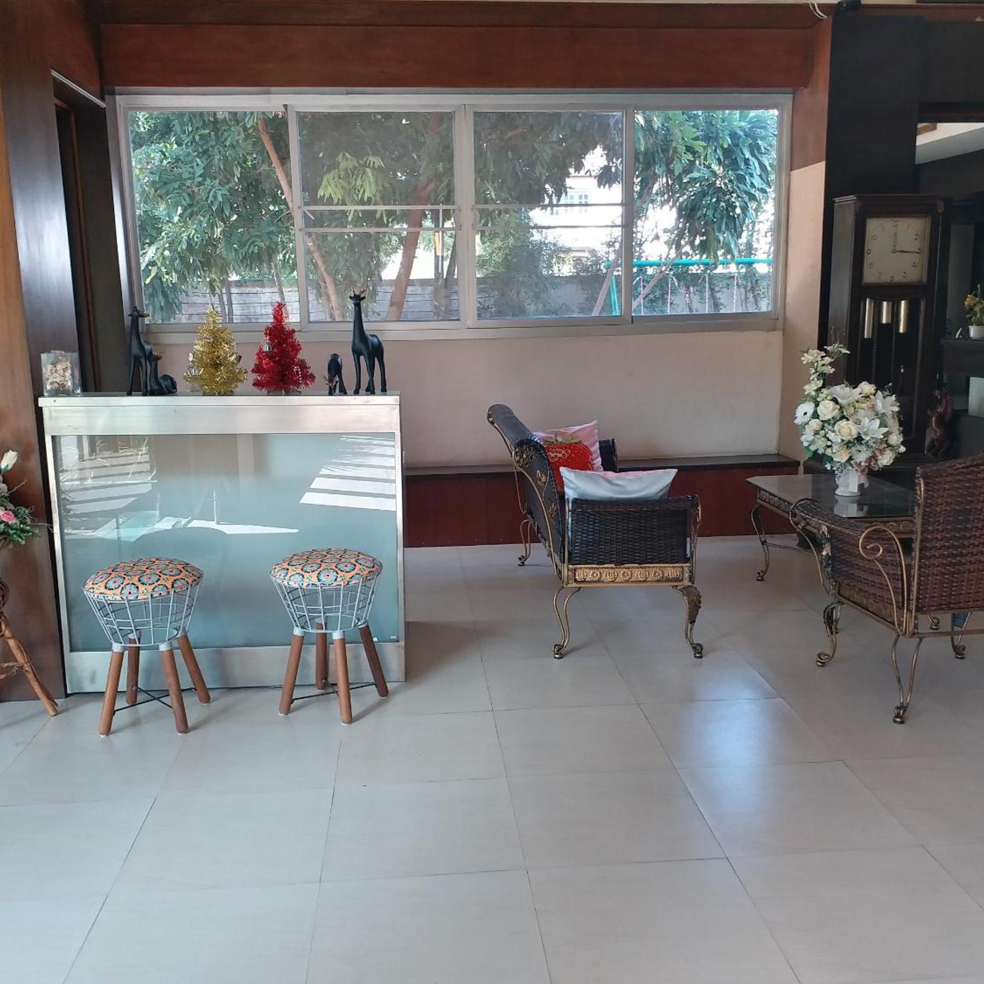 San Paisan Resort 76/95