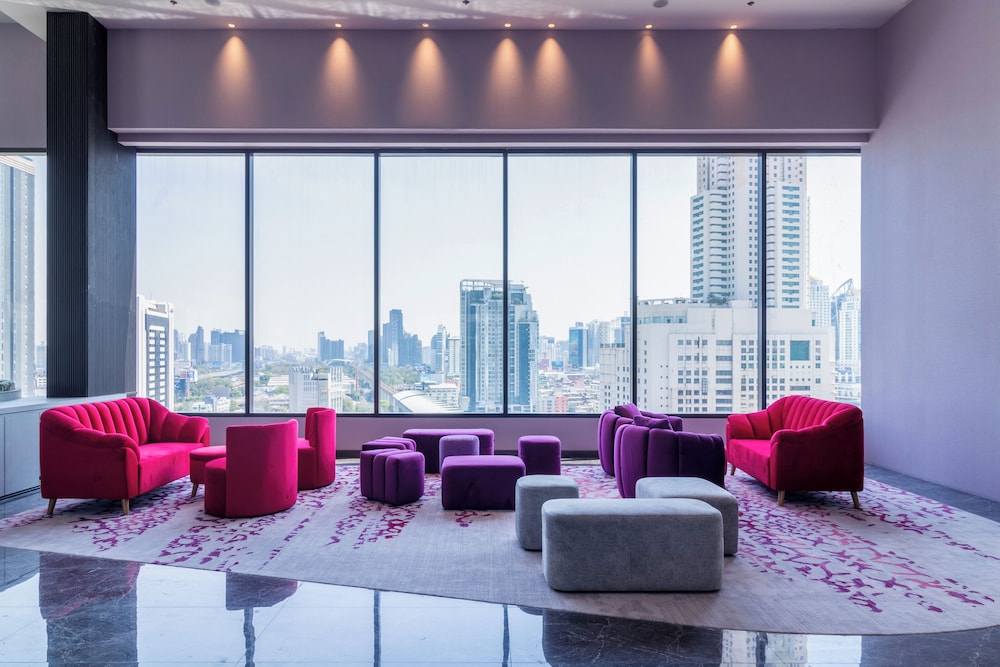 Queensland Hotel Bangkok 32/50