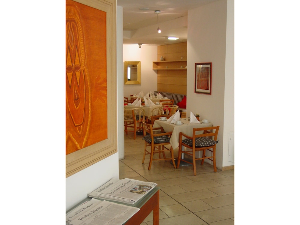 Hotel Agneshof Nurnberg 18/27