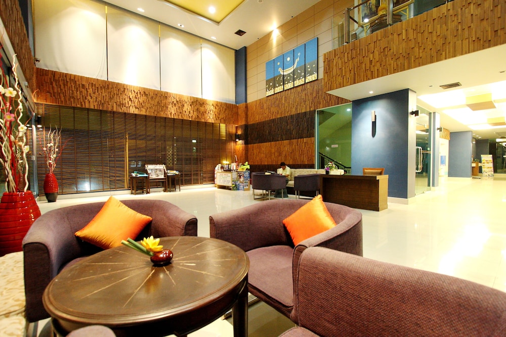 Sea Breeze Jomtien Resort 22/23
