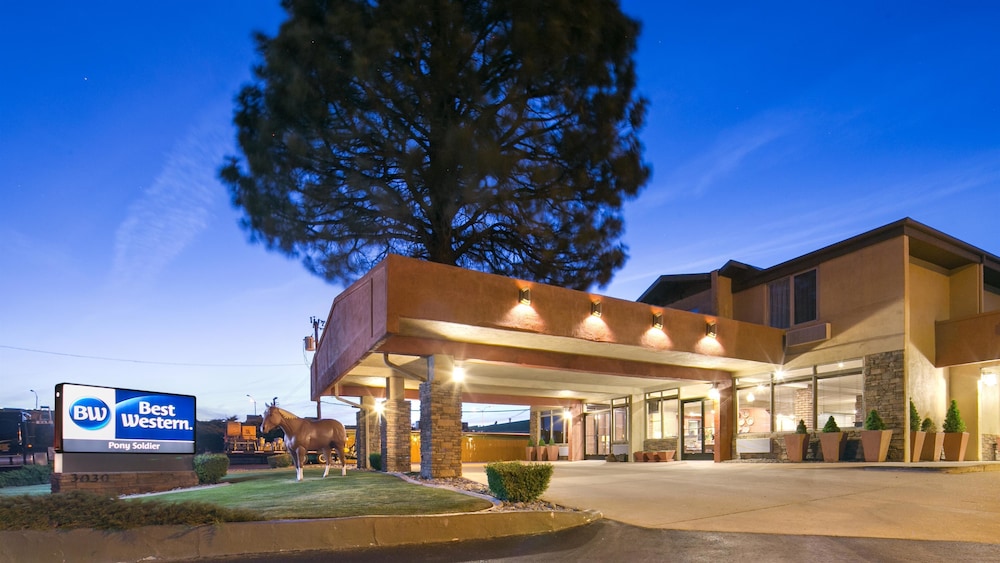 Best Western Pony Soldier Inn & Suites 1/40