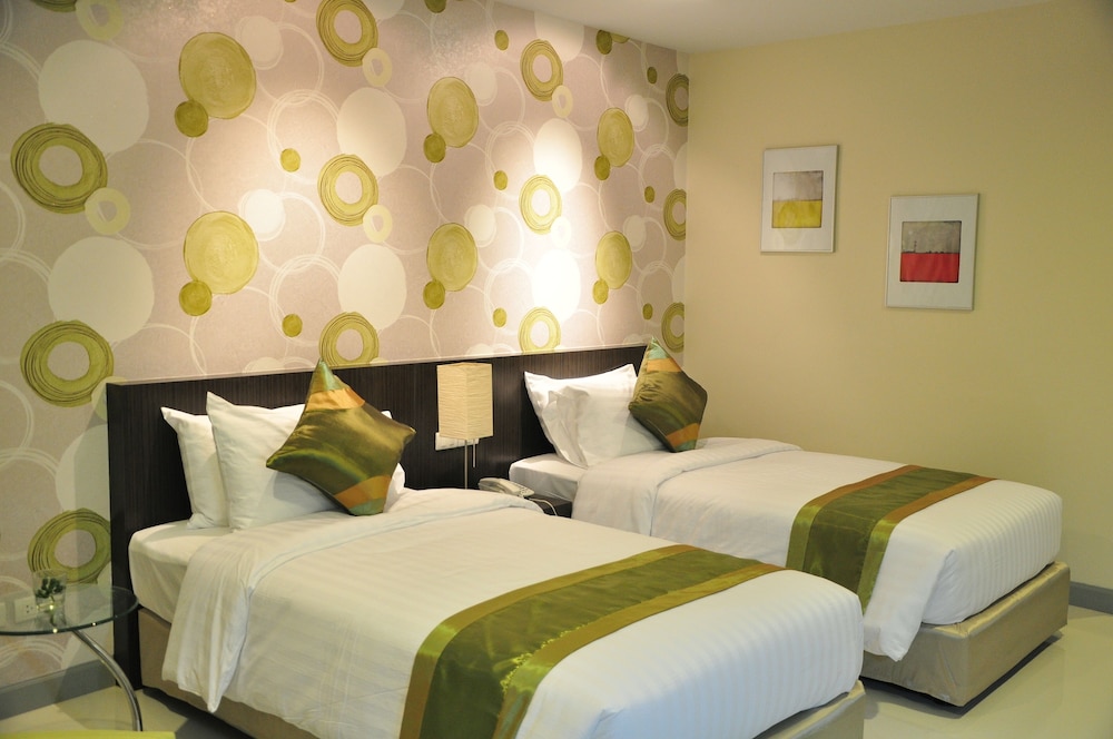 Tamarind Garden Hotel 13/55