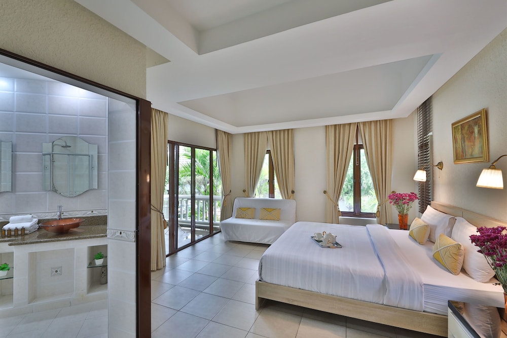 Grand Siam Villa Pattaya 40/76