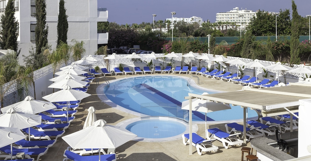 GAIA SUN N BLUE HOTEL 26/35