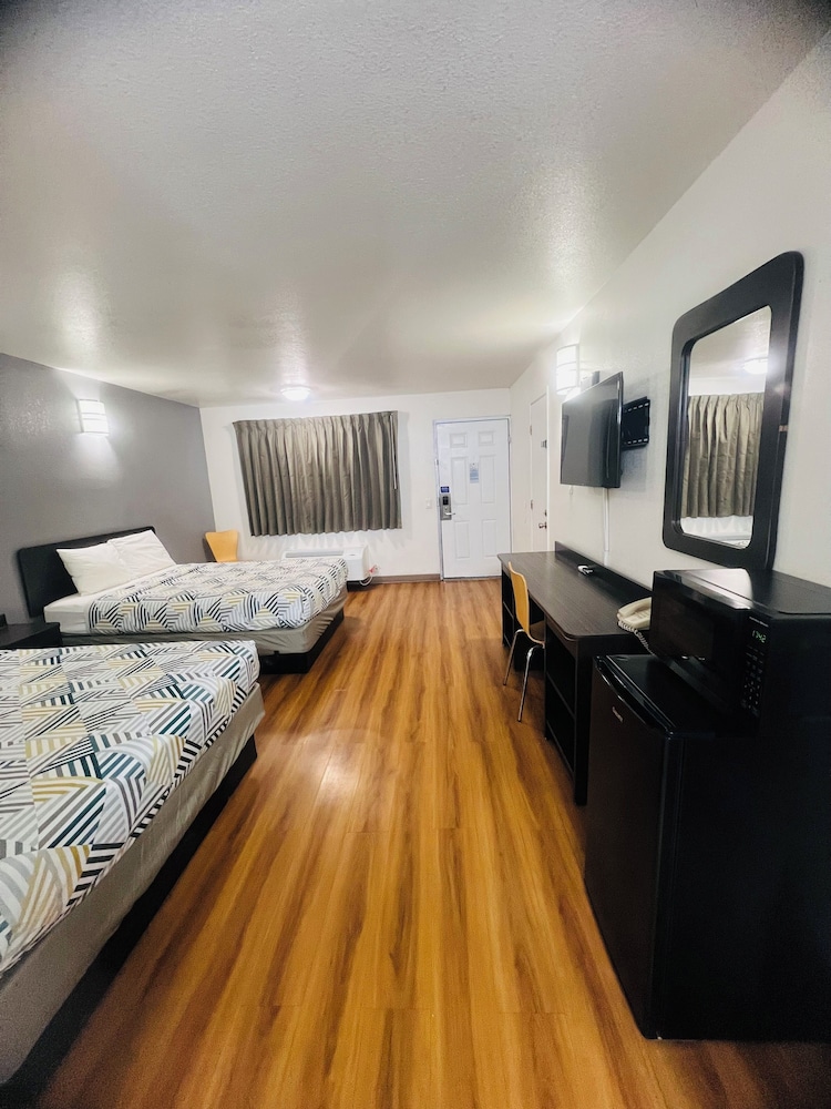 Motel6 Brinkley, AR 25/59