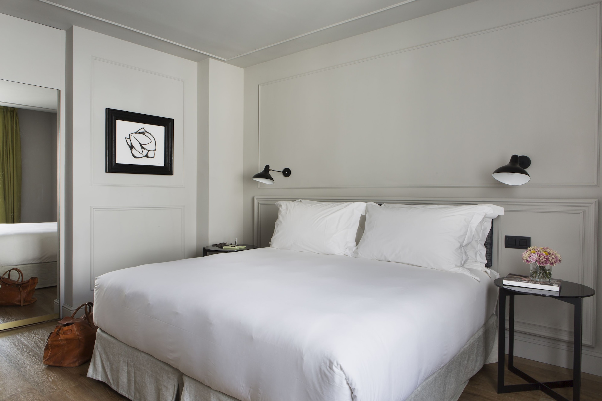 JUNIOR SUITE, STUDIO, SINGLE