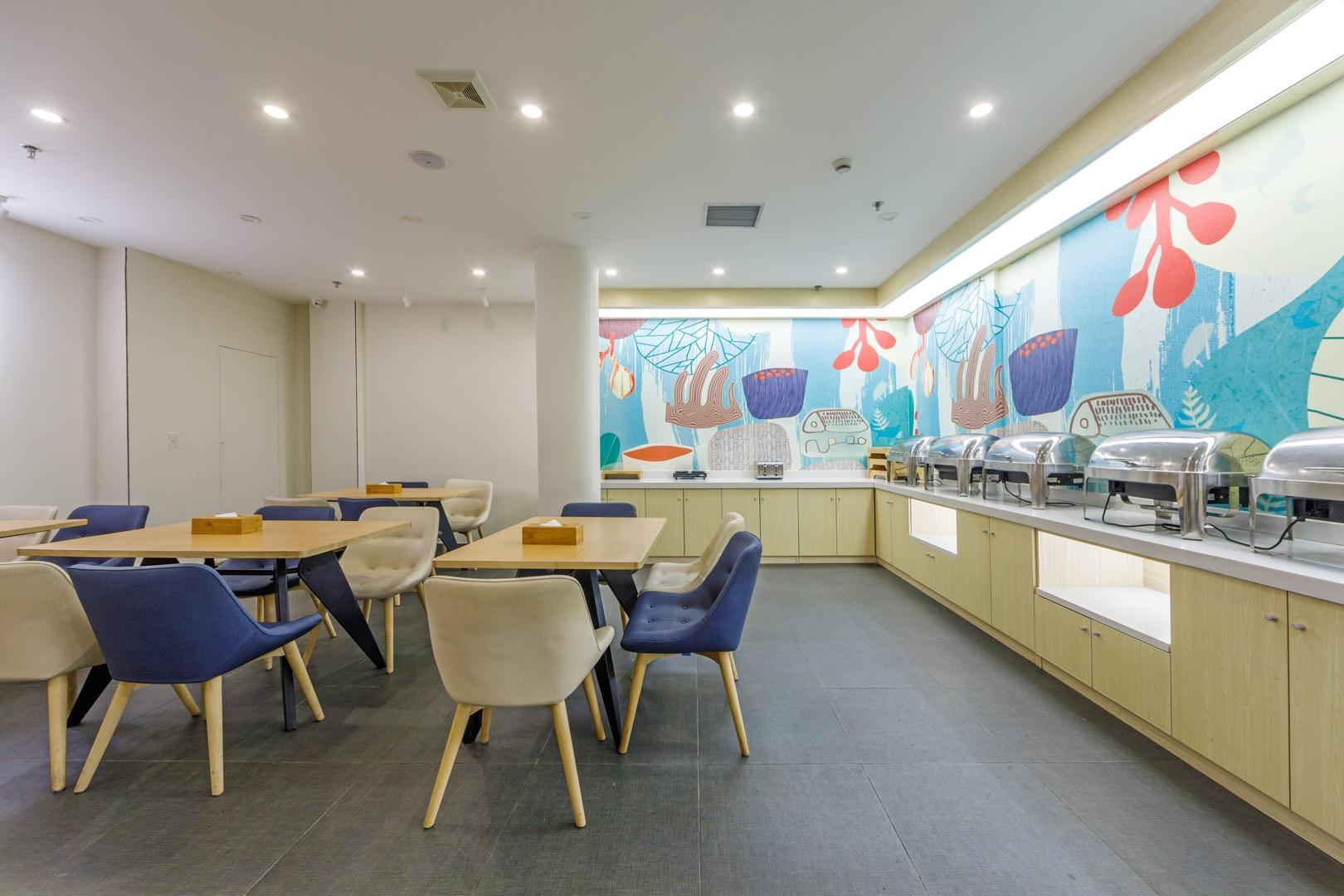 Hanting Hotel Shanghai Railway Station 15/16