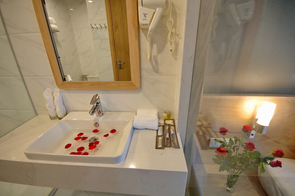 Gibson Hotel Nha Trang 59/61