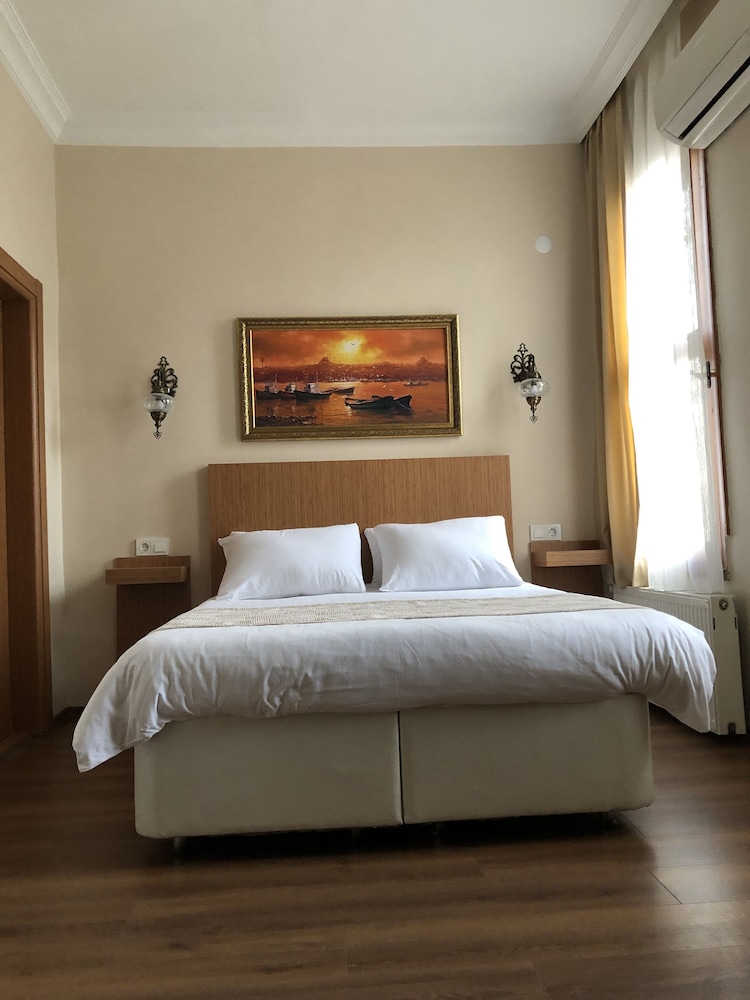ECONOMY, DOUBLE BED