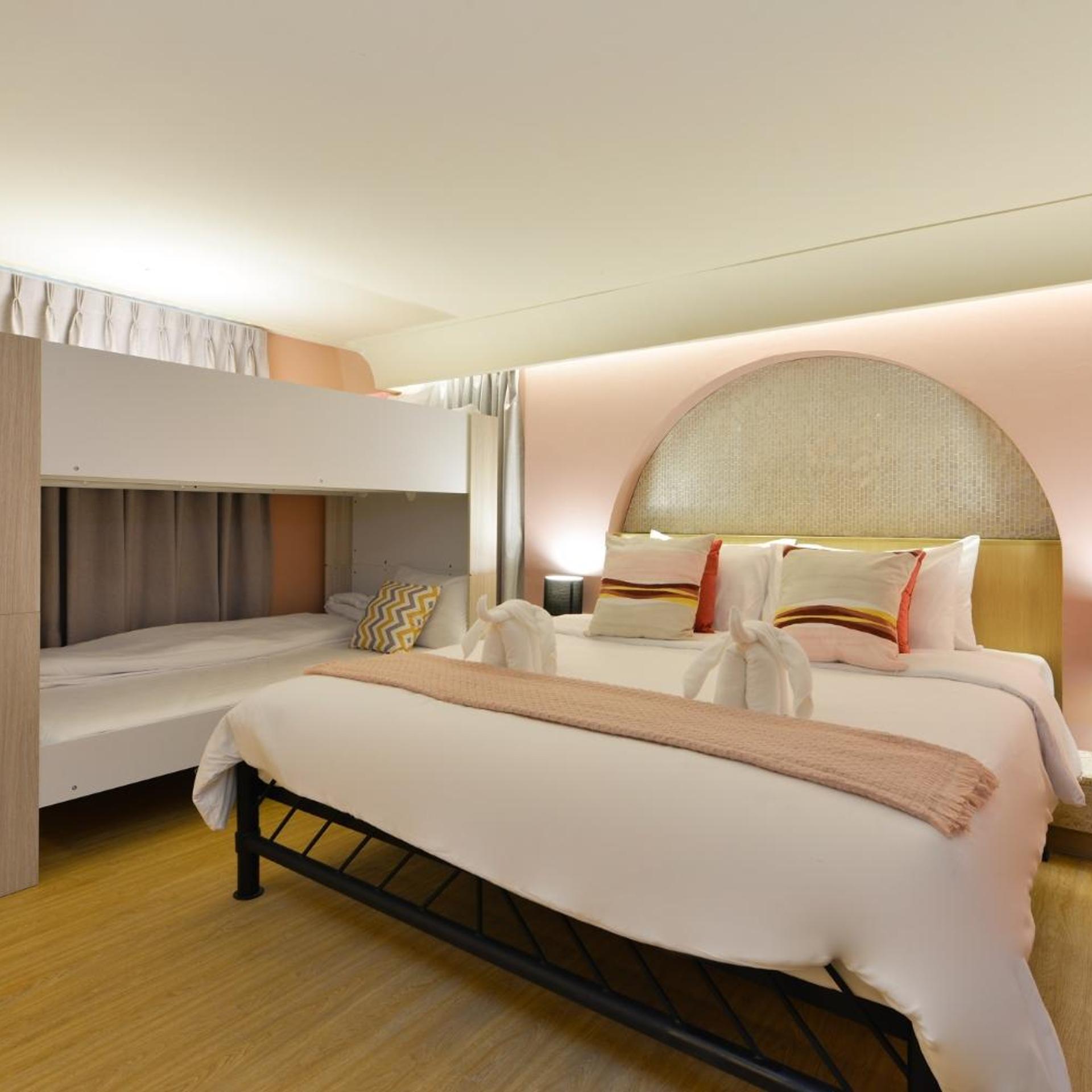 Kastel Bangkok Hotel 20/50