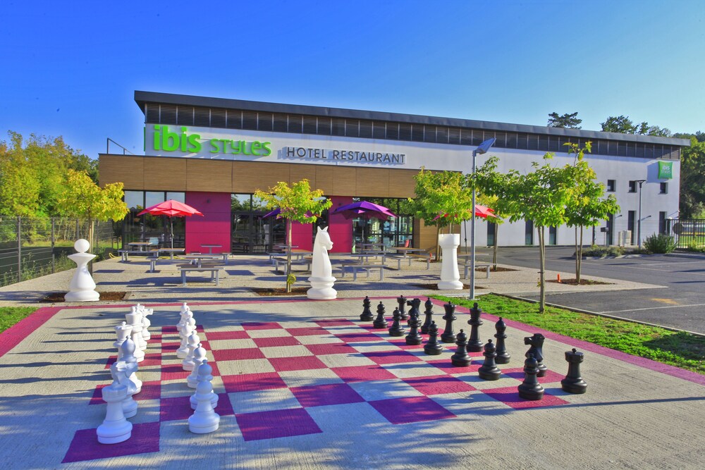 Ibis Styles Castres 7/63