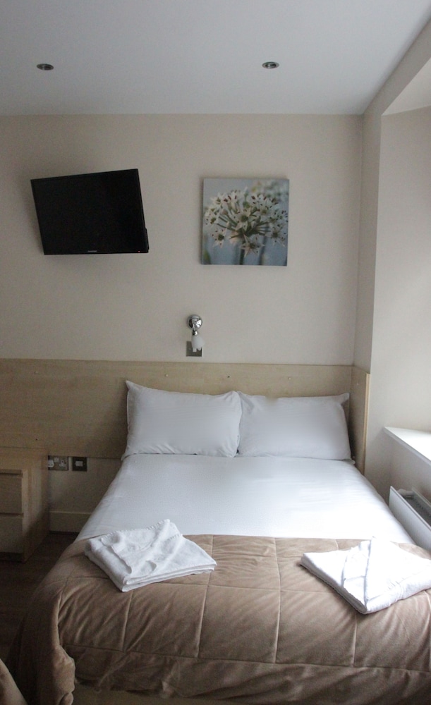 Tony's House Hotel 28/59