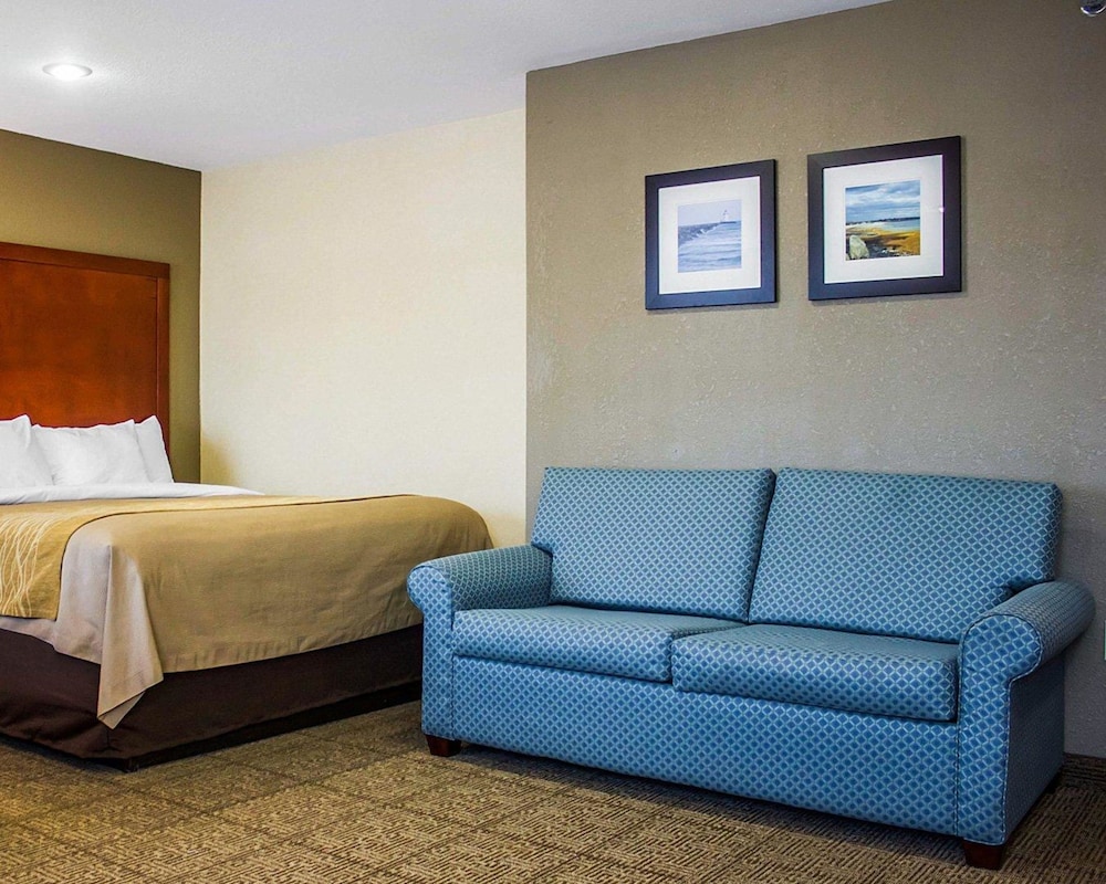 Spark by Hilton Guilford 45/64